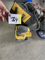 DeWalt sander with bag