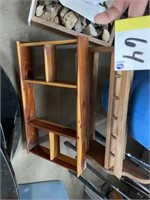 2 wood shelves