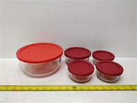 pyrex bowls with lids