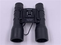 Pair of Tasco 16 x32 binoculars              (P 22