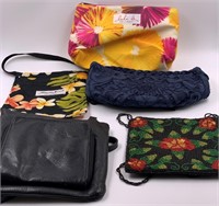 Assorted lot of ladies handbags              (P 22