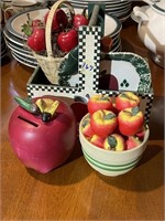 Assorted Apple Kitchen Décor