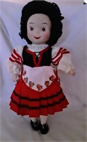 It's a Small World Doll Italy Sings