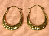 14K Gold Oval Wheat Design Hoop Earrings
