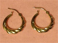 14K Gold Twist Round Hoop Earrings