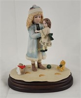 Jan Hagara Signature Collection Holly Figurine