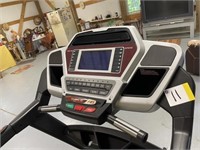 Treadmill SOLE F85