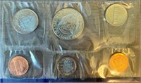 1988 D & P Proof Coin Set   Uncirculated Coin Set