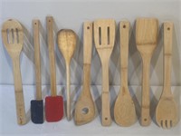 Wooden spatulas