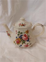 Vintage Sadler Teapot
