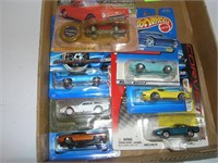 Box Lot of Hot Wheels & Cars