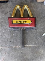 McDonald's Enter Sign