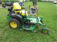 John Deere Zero – Turn 717 A Z-Trac Mower Runs,