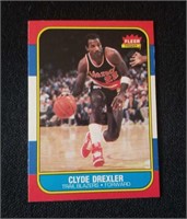 1986 Fleer Clyde Drexler rookie card #26