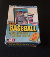 1987 Fleer baseball wax box