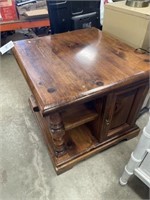 End table 28x27x23