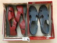 2 Pairs - Women's Size 7M Sandals