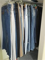 Approx. 50 Women's Denim Jeans