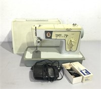 SINGER Sewing Machine - Máquina Costura SINGER
