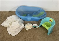 Baby Bath and Accessories - Items Bebê