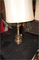VINTAGE LAMP (BRASS FINISH)