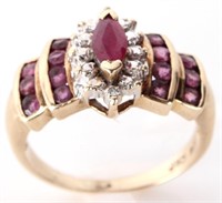 LADIES 10K YELLOW GOLD RUBY COCKTAIL RING