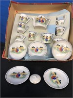 Vintage Child’s  14 piece Tea Set from Japan