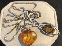 Sterling Silver Baltic Amber Pendant & Chain ++
