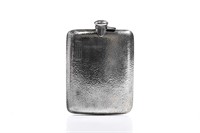 AMERICAN HAMMERED SILVER FLASK, 358g