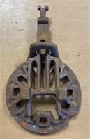 5.5" Vintage Antique  Cast Iron Stove Grate Ships