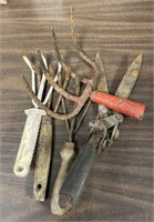 Very Used Tools Outdoor. Ships