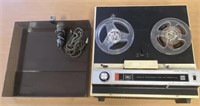 RCA REEL TO REEL PLAYER. COMES ON. SHOWS WEAR