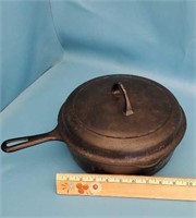 Griswold #8 skillet with lid