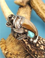 Coral,turquoise and claw ring. Size 9,maker mark