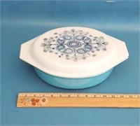 Pyrex Covered dish