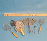 Vintage miscellaneous kitchen utensils