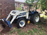 Long 610 Tractor and front end loader