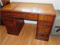 EIGHT DRAWER KNEE HOLE DESK