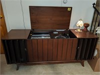 Zenith Stereo / record player