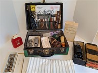 Barbers Case w/ contents