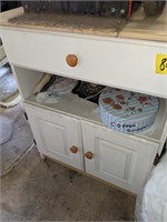 Cabinet w/ Contents - 2 circul;ar saws etc