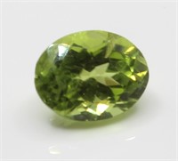 2.46 Cts Oval Natural Peridot With Certificate
