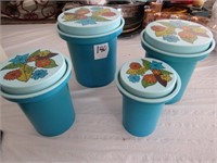 MID CENTURY RUBBERMAID CANISTER SET- BLUE W/