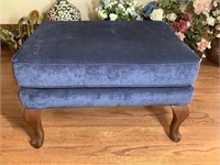 Upholstered ottoman 27” x 19.5 x 16”