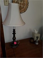 TABLE LAMP AND DECOR