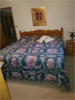 CAROLINA KING SIZE BED - INCLUDES ALL BEDDING
