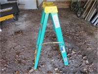 Werner 4ft. fiberglass ladder