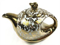 VTG Gold Lustre on White Porcelain Teapot