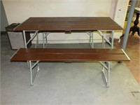 FOLDING PICNIC TABLE W/2 BENCHES