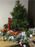 CHRISTMAS DÉCOR, ARTIFICIAL TREE, PLANTERS